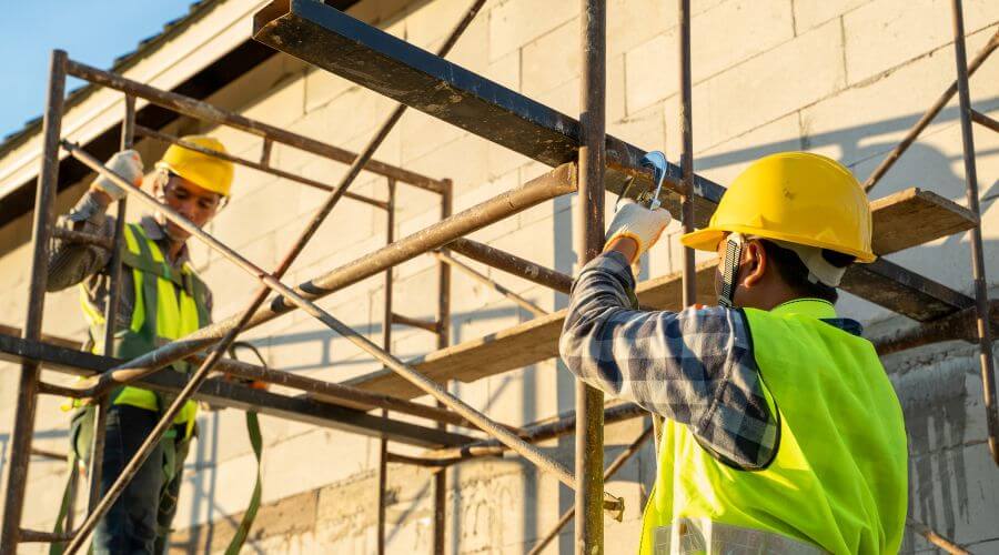 Gutter Repair and Sealing in Peru, IL